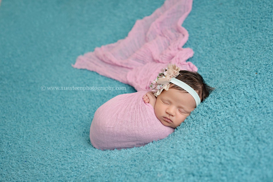 Kain Kasa Bayi Warna Merah Mud - Photography Newborn ulasan dan harga
